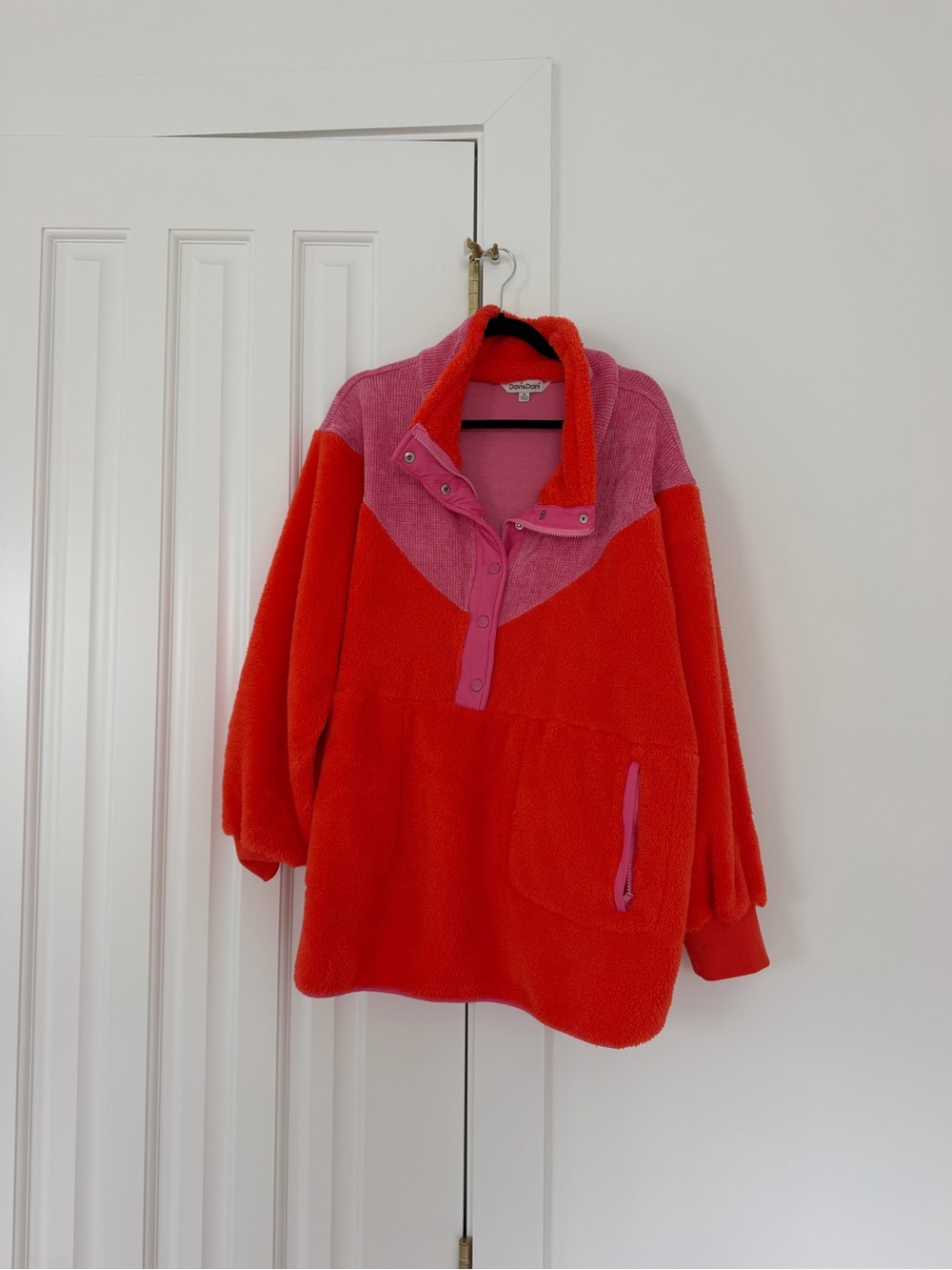 Cozy Colorblock Fleece Pullover - Pink & Red